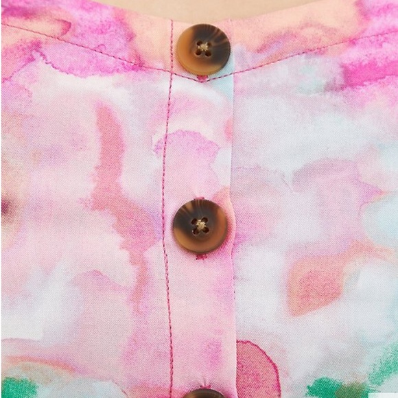 NWT torrid size 4 watercolor tank - Picture 4 of 10